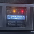 APC Smart-UPS のファームウェアアップデート に失敗して「レンガ職人」になった